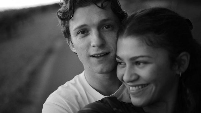 Tom Holland Akhirnya Konfirmasi Pernikahannya dengan Zendaya